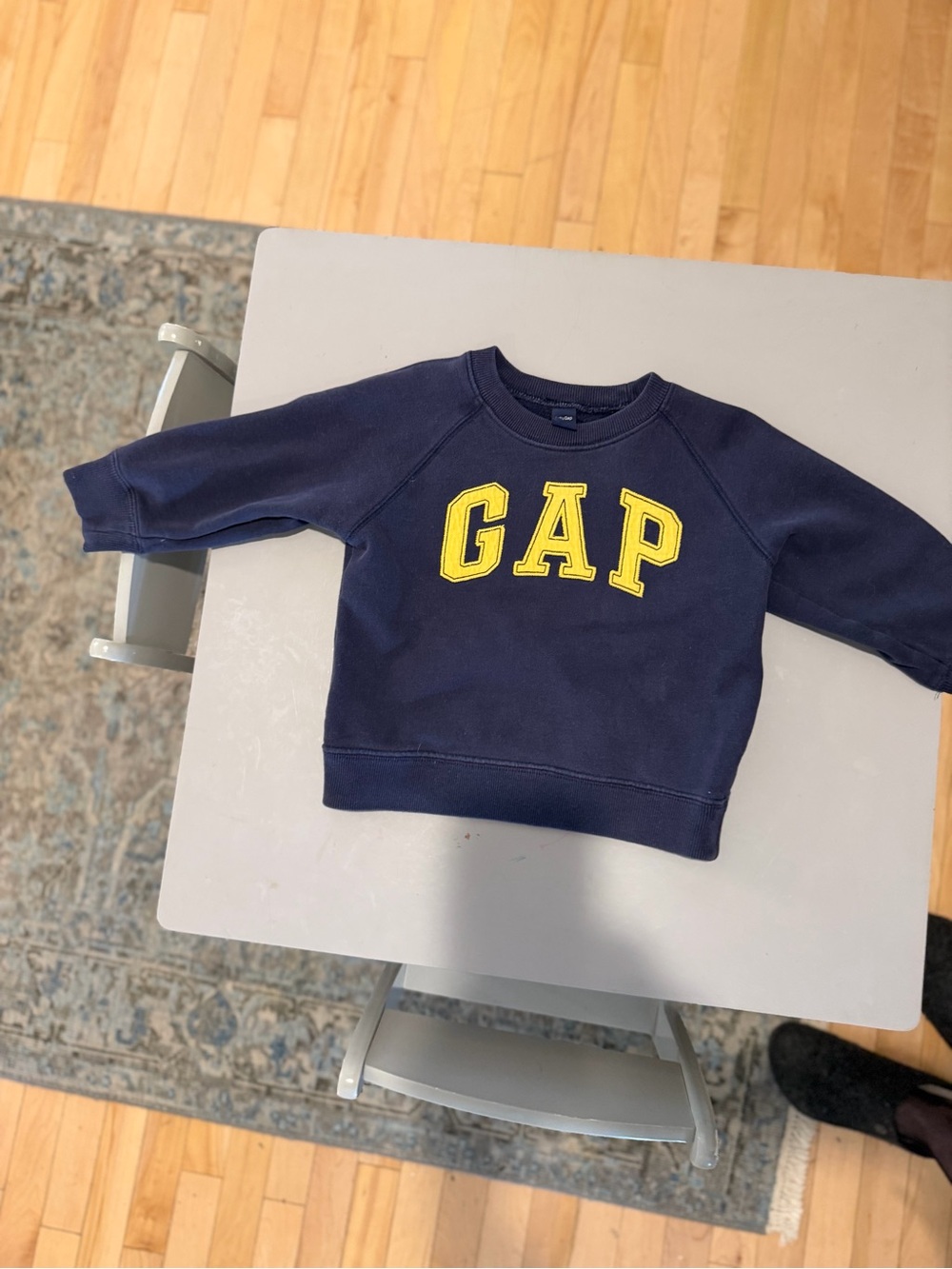GAP Navy Sweatshirt with Yellow Lettering - Unisex Kids Size 2T